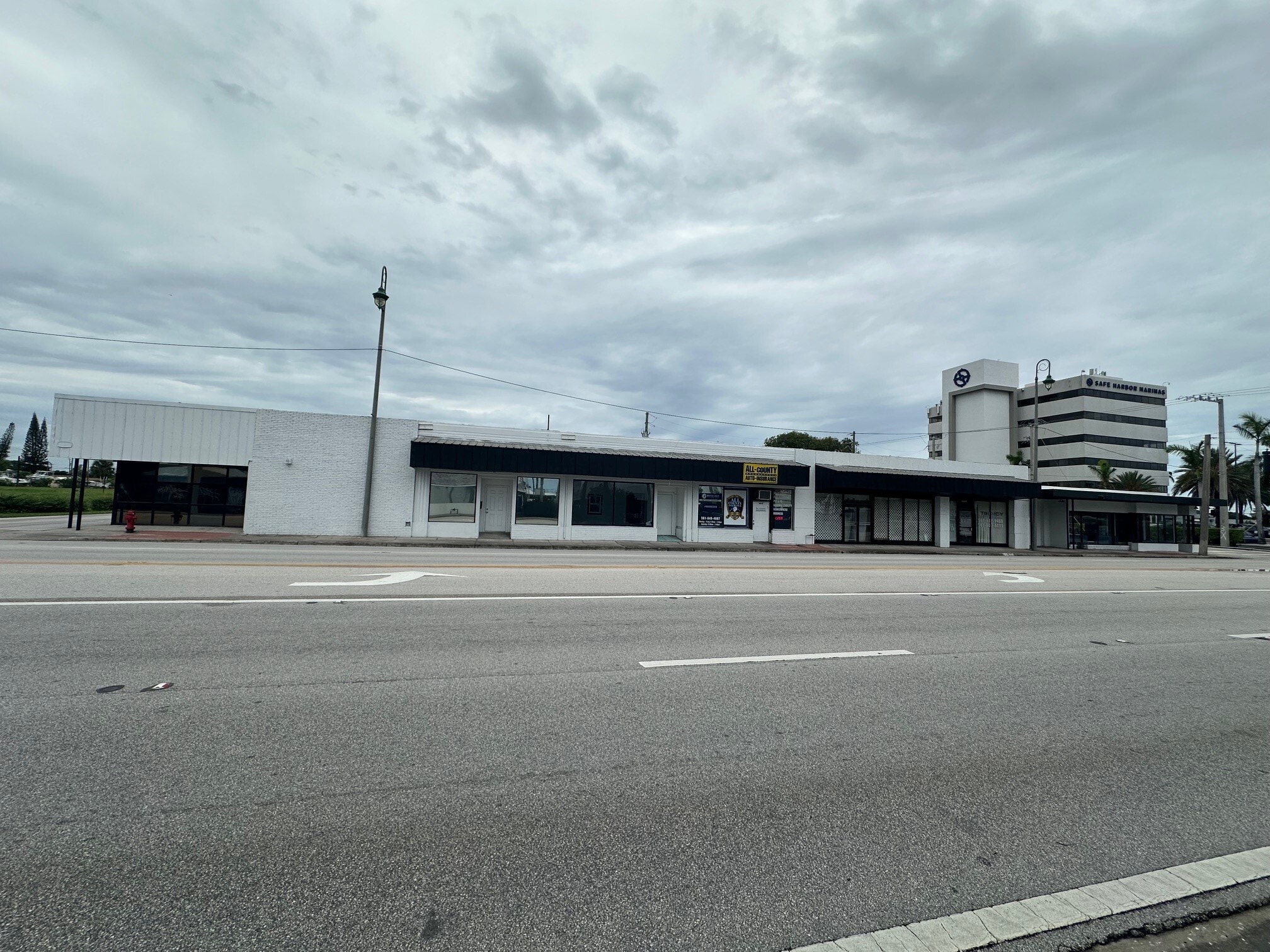 1901-1923 Broadway, West Palm Beach, FL for lease Building Photo- Image 1 of 4
