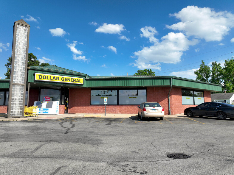 2629 Broadway St, Mount Vernon, IL for lease - Building Photo - Image 1 of 8