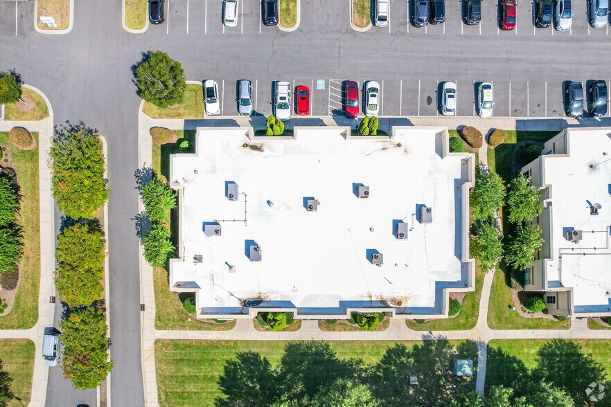 2550 W Arrowood Rd, Charlotte, NC 28273 Bldg 1