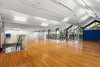 100 W Green St, Pasadena, CA for lease Interior Photo- Image 2 of 4