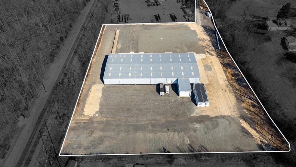 29 Synan Rd, Fredericksburg, VA for lease - Building Photo - Image 2 of 11