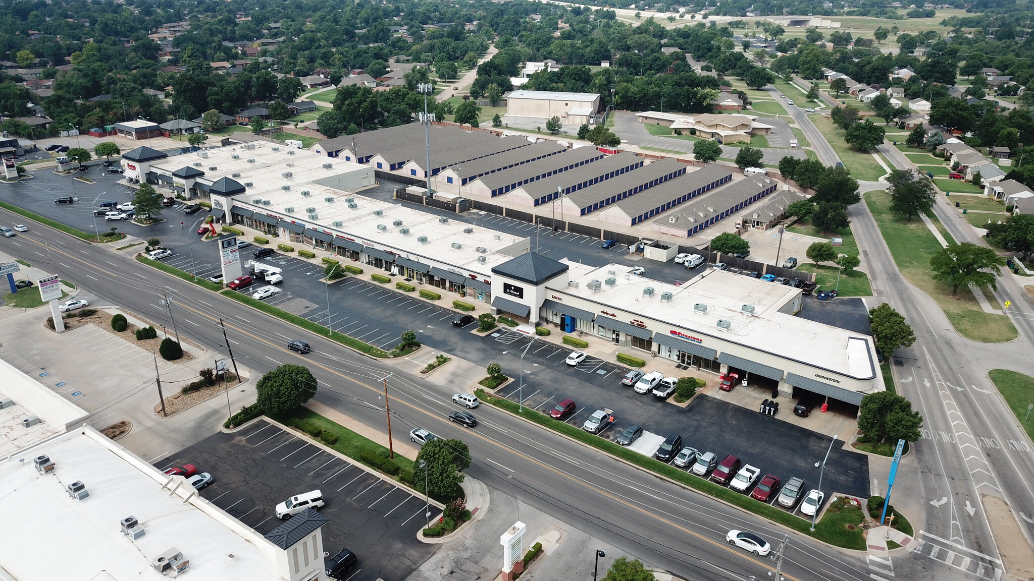 7401-7535 N May Ave, Oklahoma City, OK for lease Building Photo- Image 1 of 2