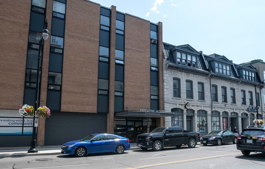 275 Ontario St, Kingston, ON for lease - Building Photo - Image 1 of 10