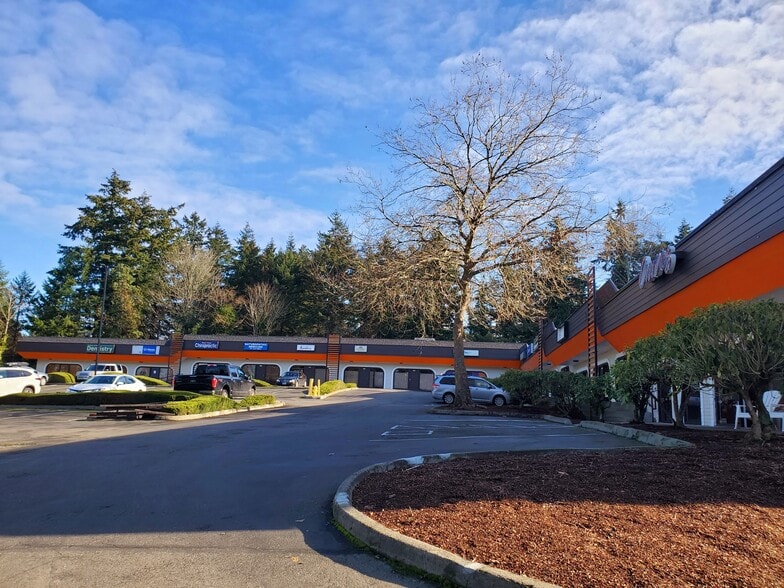 32020 1st Ave S, Federal Way, WA for sale - Building Photo - Image 1 of 1