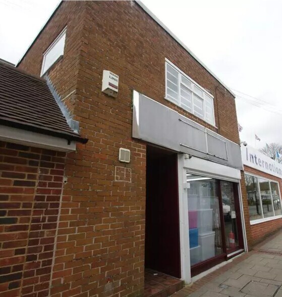 68-68B High St, Andover for sale - Primary Photo - Image 1 of 1