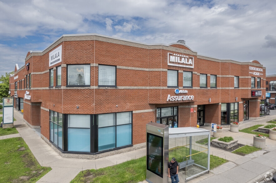9825 Boul De L'acadie, Montréal, QC for lease - Building Photo - Image 2 of 11