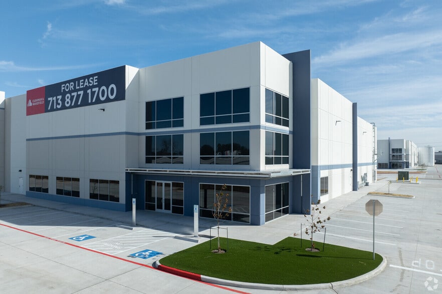 3005 Highway 225, Pasadena, TX for lease - Building Photo - Image 2 of 7