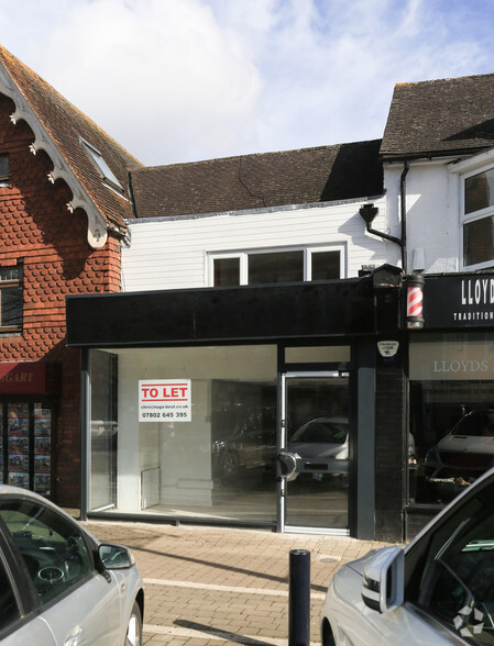 37-37B High St, Crawley for lease - Primary Photo - Image 1 of 6