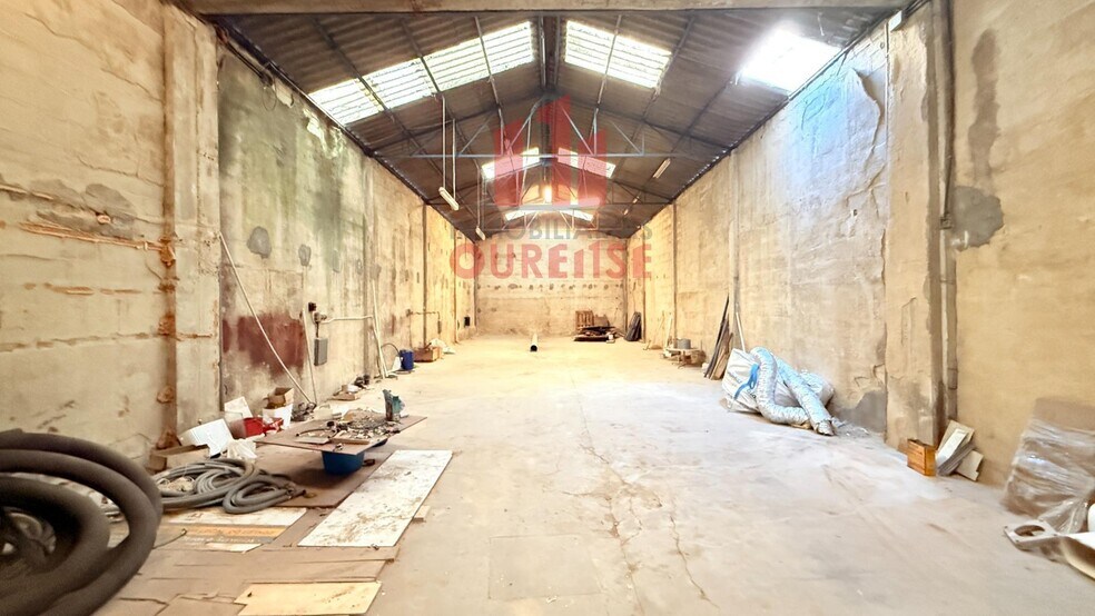 Retail in Ourense, Orense for lease - Building Photo - Image 3 of 5