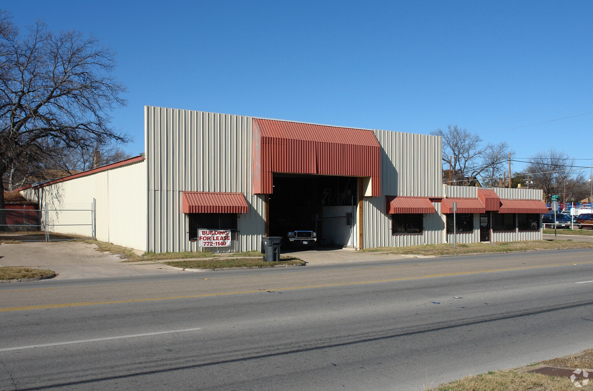 2001 Franklin Ave, Waco, TX for sale Primary Photo- Image 1 of 1