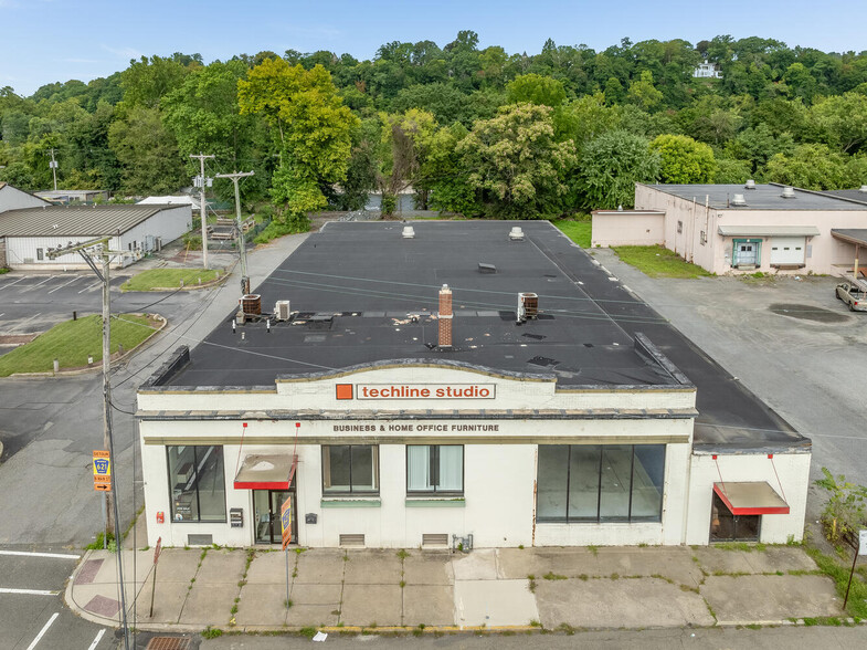 81 Broad St, Phillipsburg, NJ for sale - Building Photo - Image 1 of 29