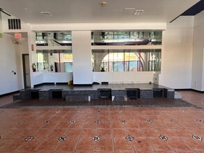 3301-3311 E 12th St, Oakland, CA for lease Interior Photo- Image 2 of 4