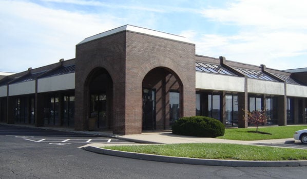 36-72 E Crescentville Rd, Cincinnati, OH for lease Primary Photo- Image 1 of 2