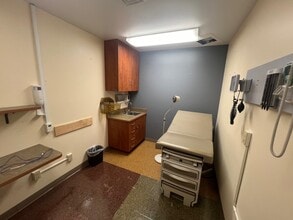 8001 Madison Ave, Citrus Heights, CA for sale Interior Photo- Image 2 of 9