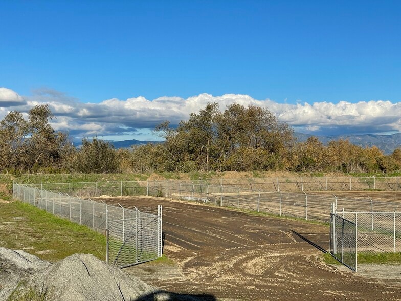 265 River Rd, Salinas, CA for lease - Building Photo - Image 1 of 1