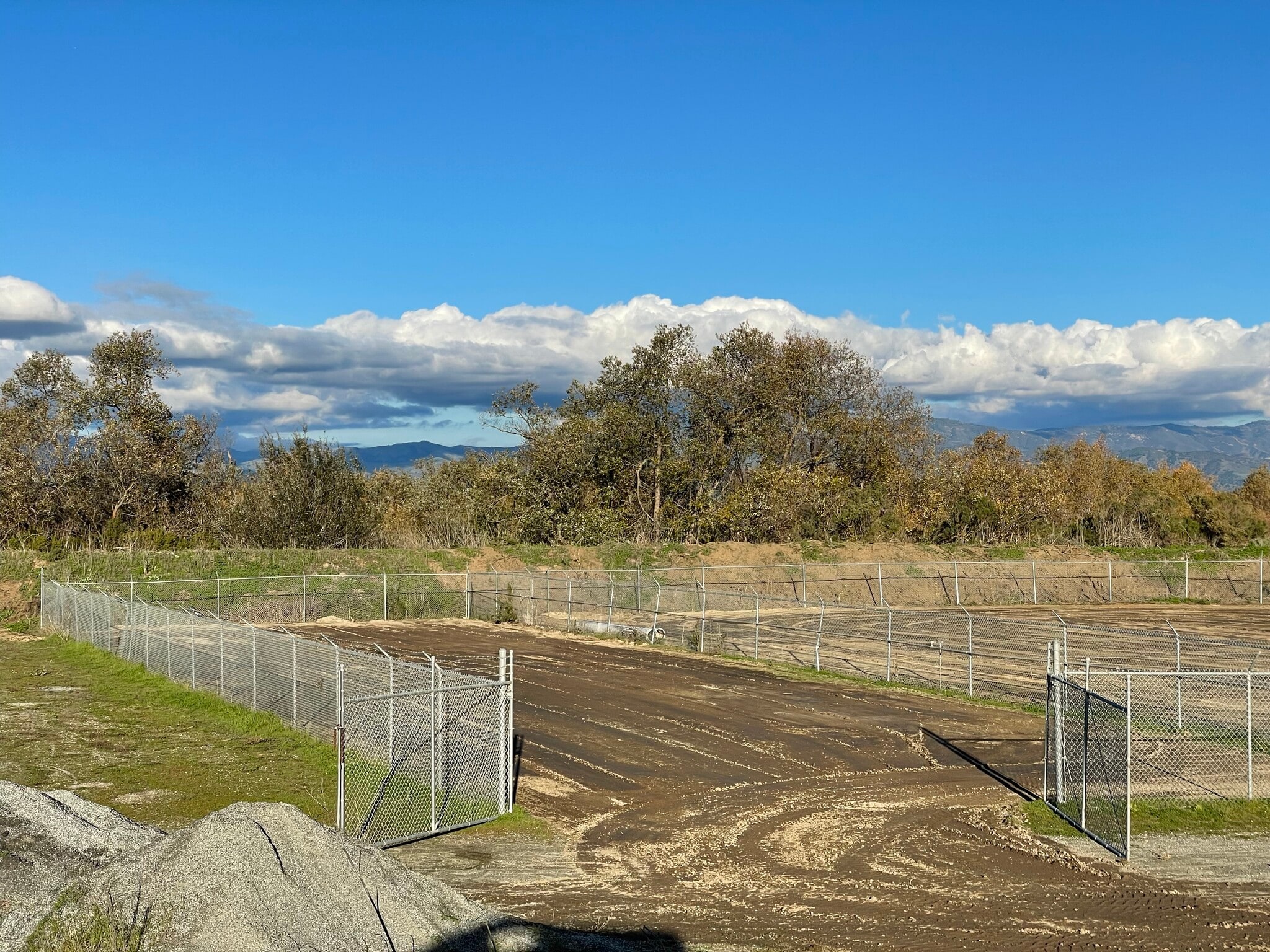 265 River Rd, Salinas, CA for lease Building Photo- Image 1 of 2