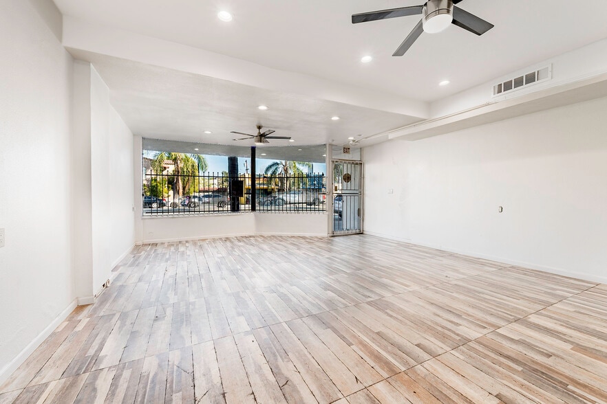 2185-2189 Pacific Ave, Long Beach, CA for lease - Building Photo - Image 3 of 14