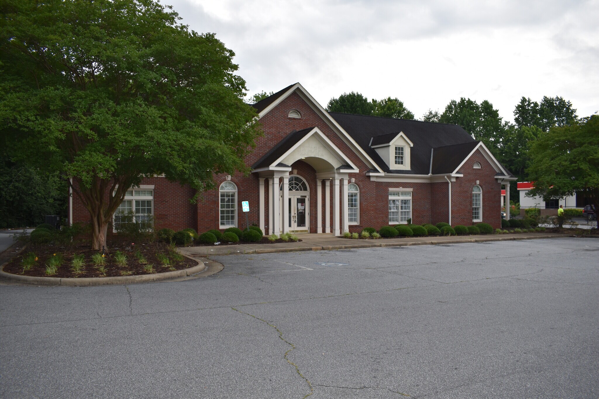 6100 Whitesville Rd, Columbus, GA 31904 OfficeRetail for Lease