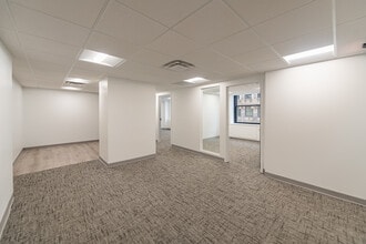 8 S Michigan Ave, Chicago, IL for lease Interior Photo- Image 1 of 7