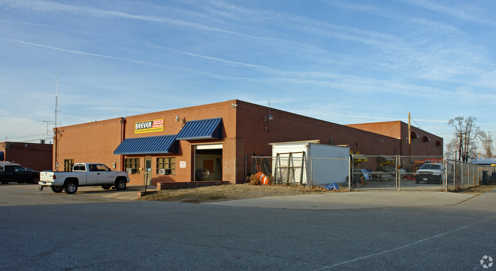 115-119 Roesler Rd, Glen Burnie, MD for lease - Building Photo - Image 3 of 11