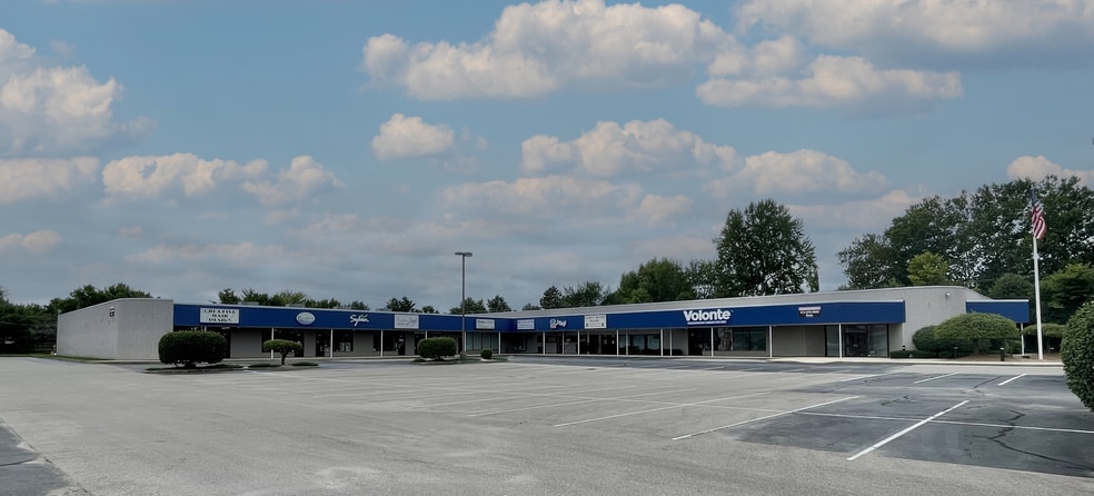 3136 N National Rd, Columbus, IN for lease - Building Photo - Image 2 of 13