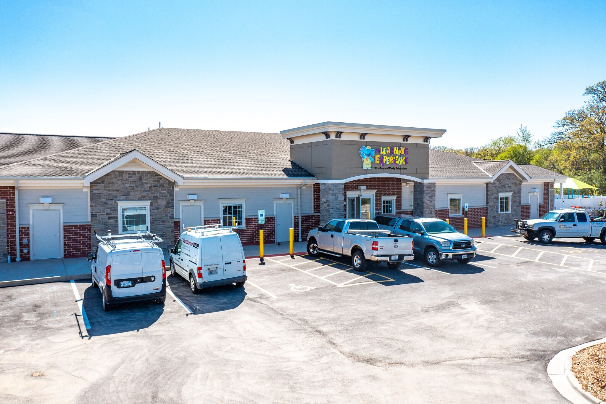 Learning Experience, Franklin, WI for sale Building Photo- Image 1 of 1