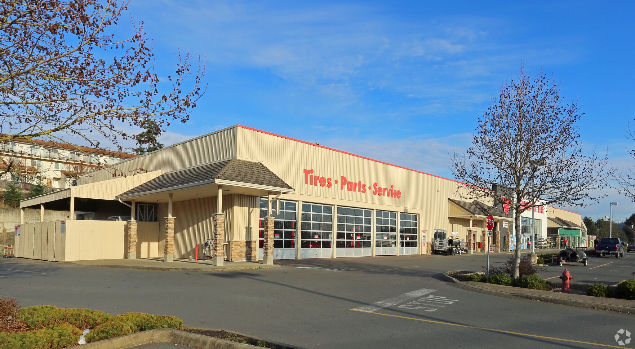 1519 Admirals Rd, View Royal, BC for sale Primary Photo- Image 1 of 1