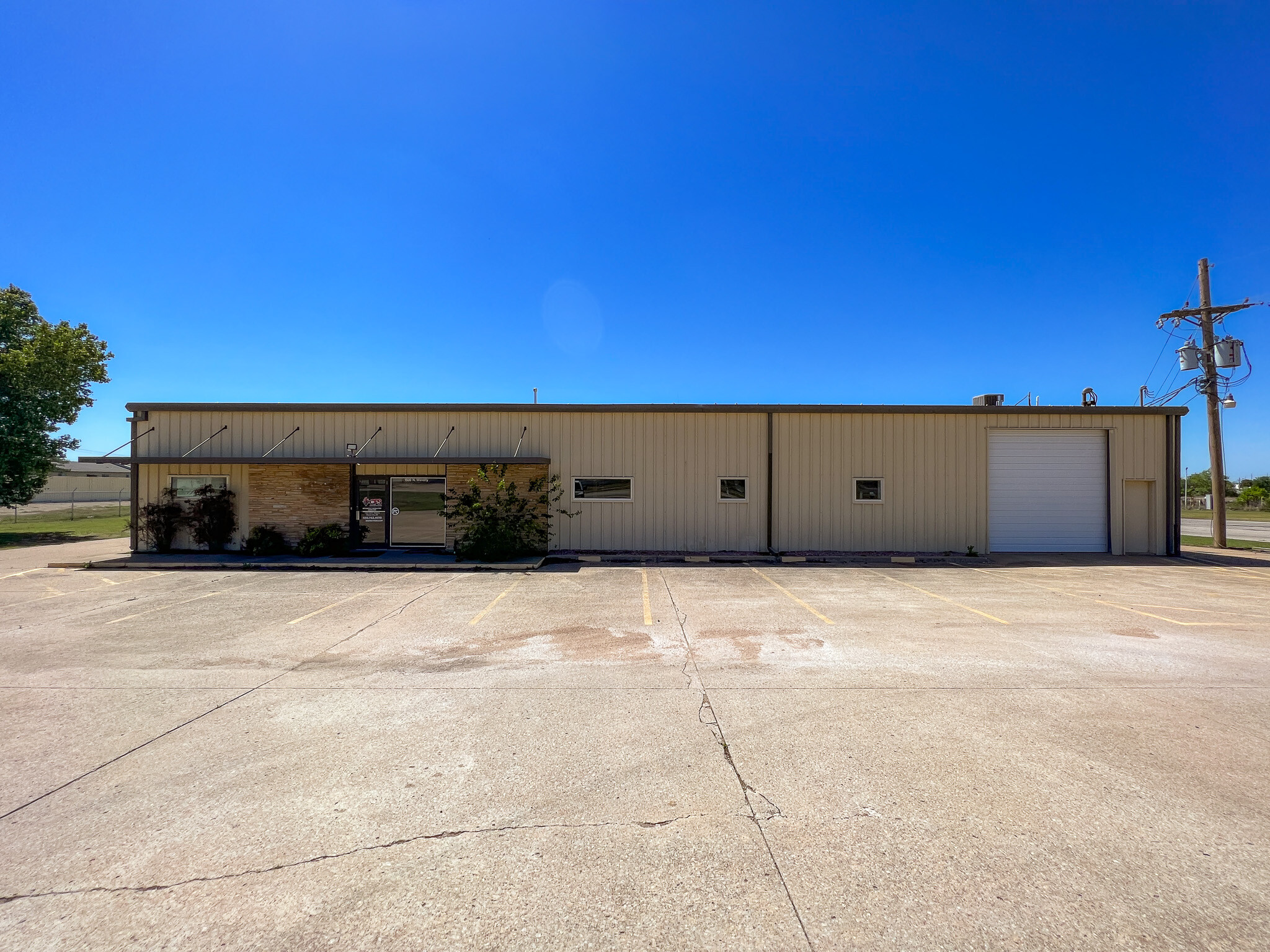 1500 N Waverly St, Ponca City, OK for sale Building Photo- Image 1 of 1