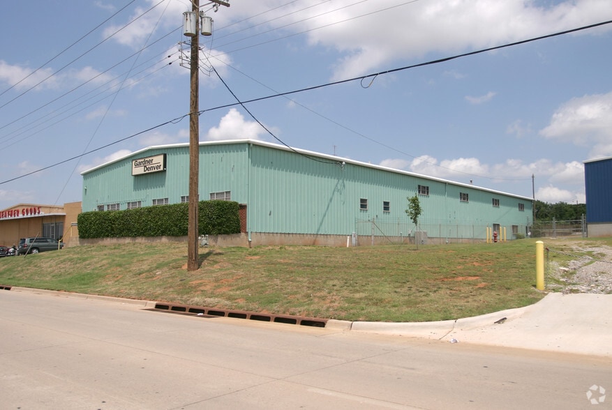2200 S Prospect Ave, Oklahoma City, OK for lease - Building Photo - Image 2 of 12