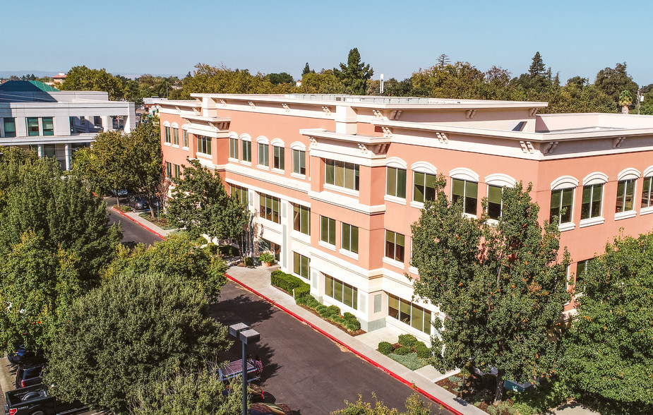 1100 Main St, Woodland, CA for lease - Aerial - Image 2 of 6