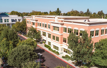 1100 Main St, Woodland, CA - aerial  map view