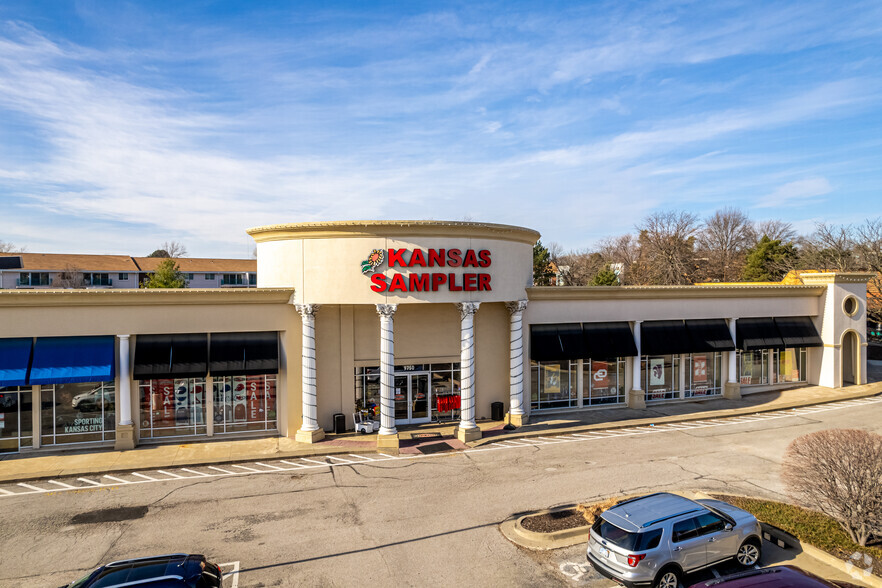 9764-9870 Quivira Rd, Lenexa, KS for lease - Building Photo - Image 1 of 4