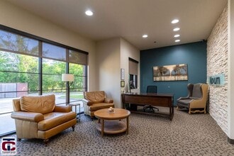 8126 S Mingo Rd, Tulsa, OK for lease Interior Photo- Image 2 of 8