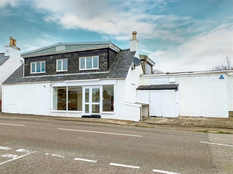 Vacant Retail Premises, Gairloch for sale - Building Photo - Image 1 of 23