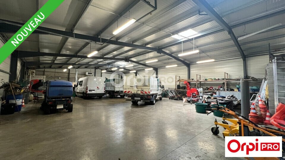 Flex in Valence for sale Interior Photo- Image 1 of 9