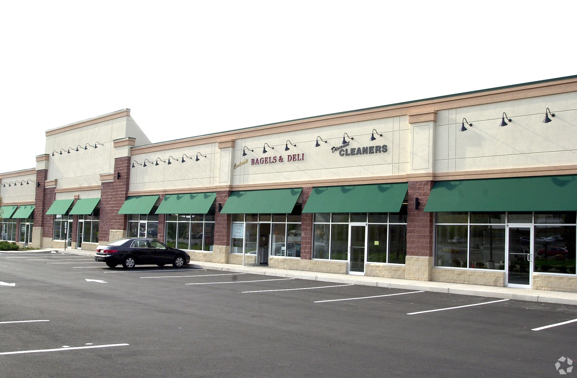 326 Garden St, Carlstadt, NJ for sale Primary Photo- Image 1 of 1