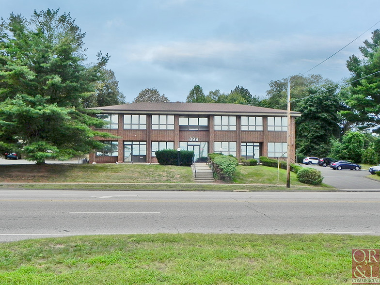 899 Silas Deane Hwy, Wethersfield, CT for lease - Building Photo - Image 2 of 4