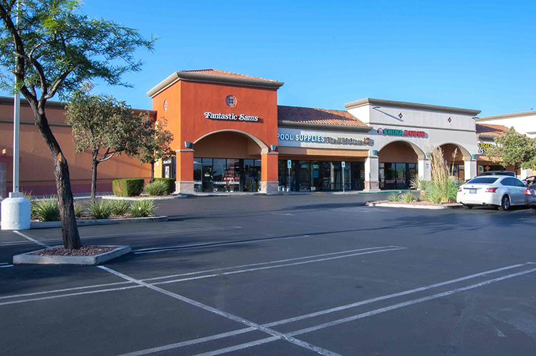 445-525 E Windmill Ln, Las Vegas, NV for lease - Building Photo - Image 1 of 4