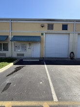 2110-2180 Anntom Dr, Fort Lauderdale, FL for lease Building Photo- Image 1 of 8