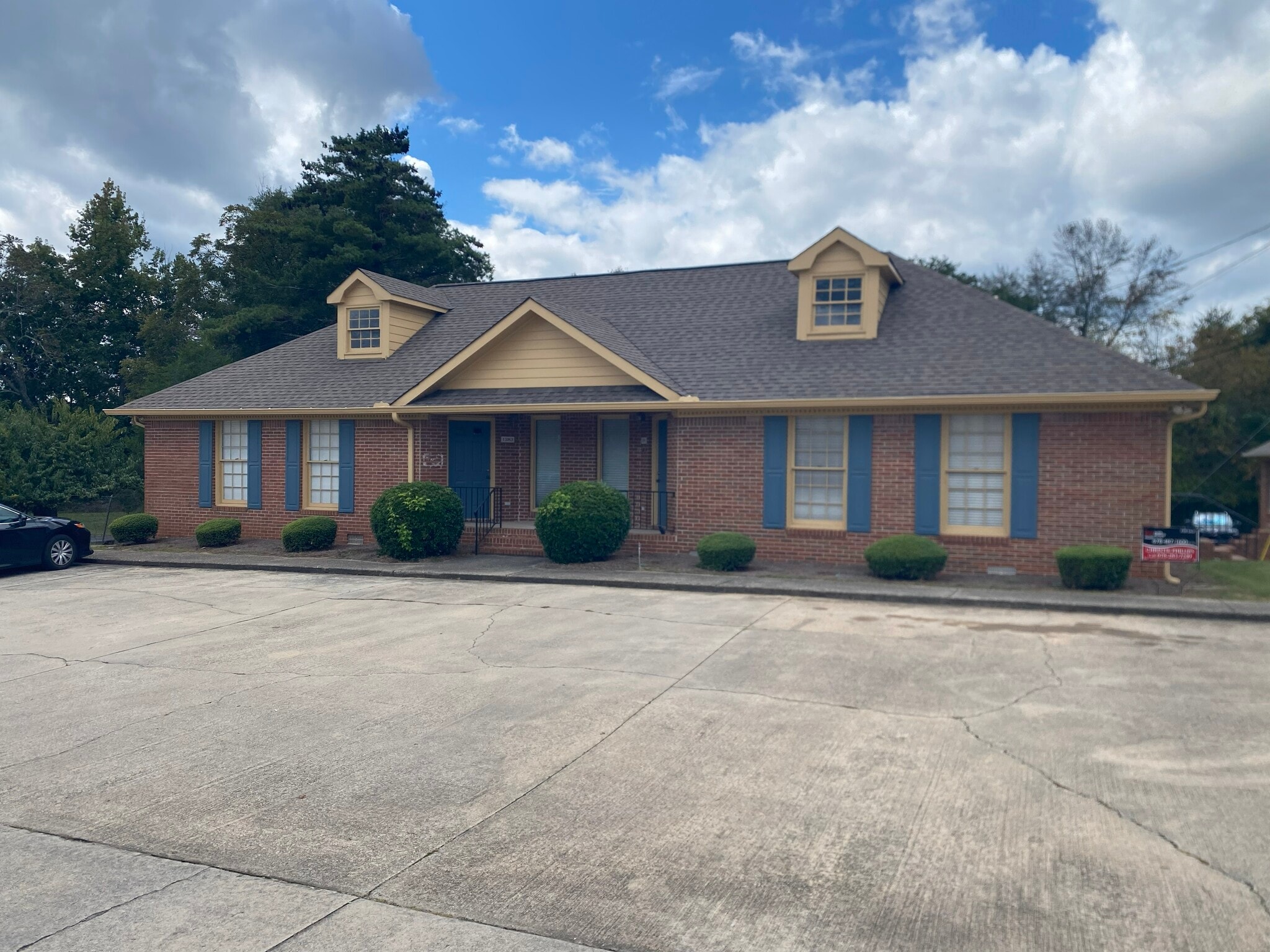 1281-1283 Parker Rd SE, Conyers, GA for lease Building Photo- Image 1 of 5