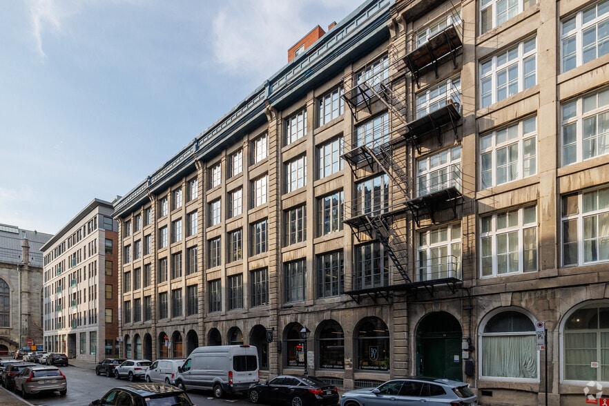 59-71 Rue De Brésoles, Montréal, QC for lease - Building Photo - Image 3 of 5
