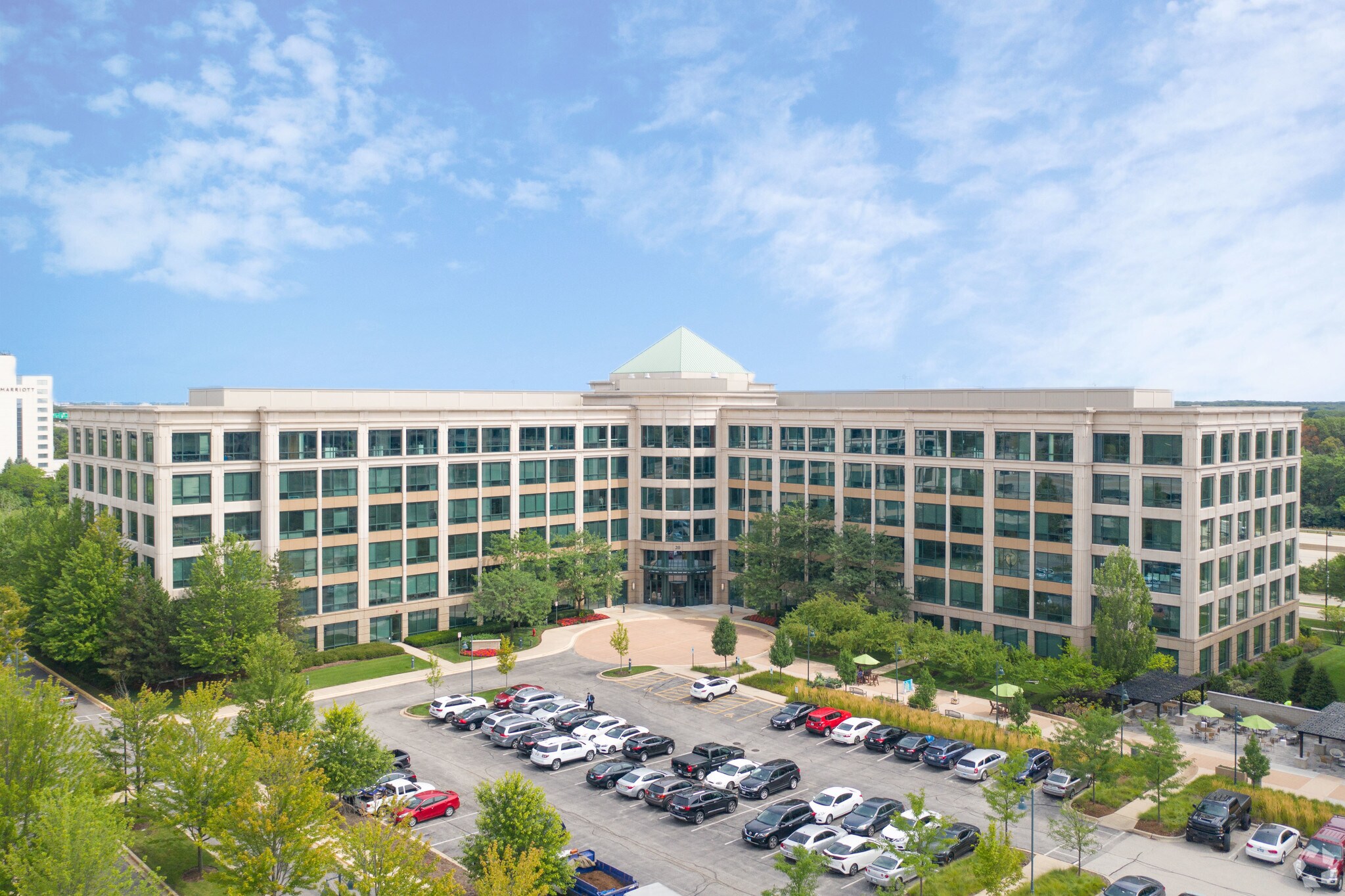 10 N Martingale Rd, Schaumburg, IL for lease Primary Photo- Image 1 of 21