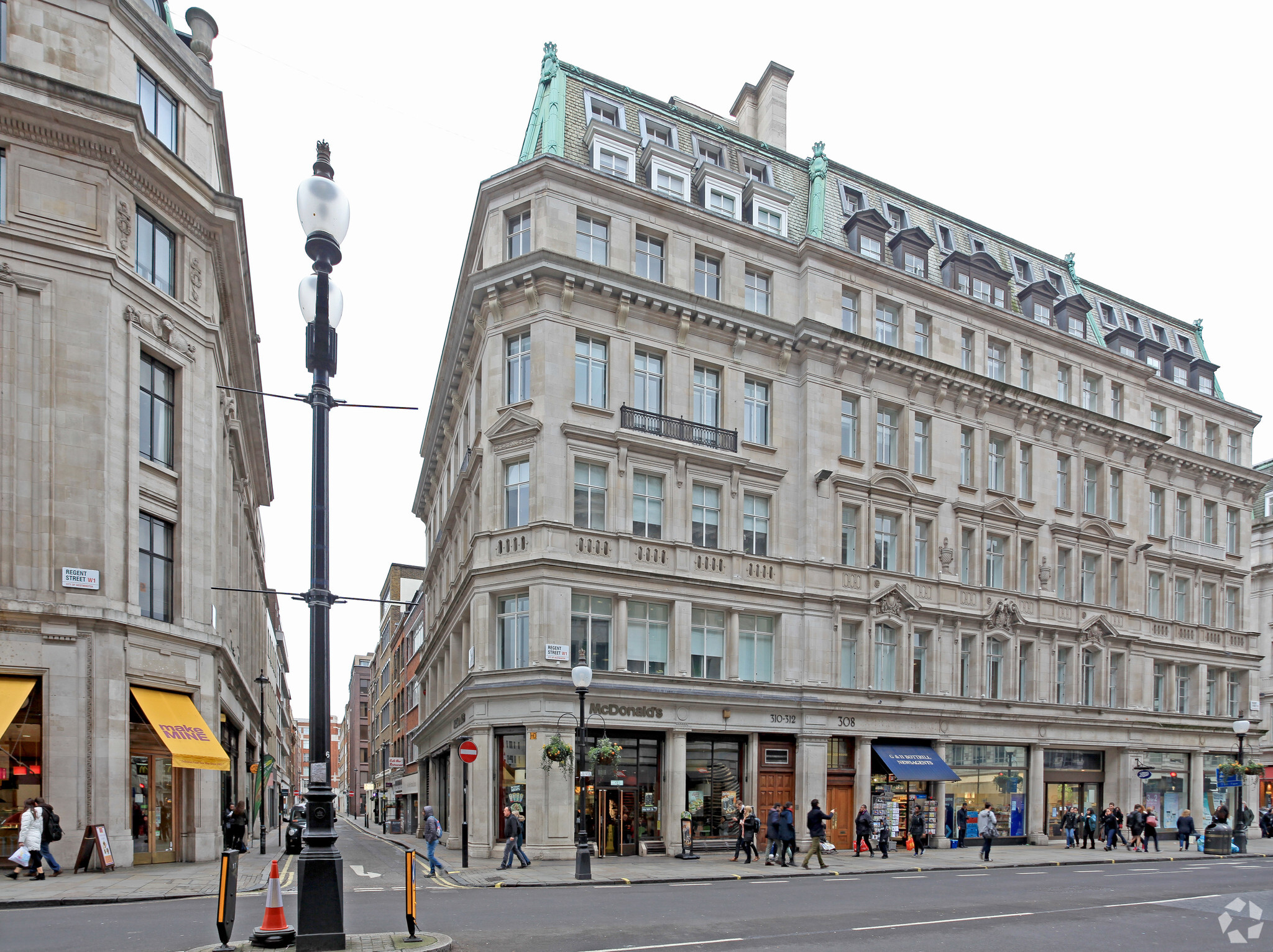 310-312 Regent St, London for lease Primary Photo- Image 1 of 4