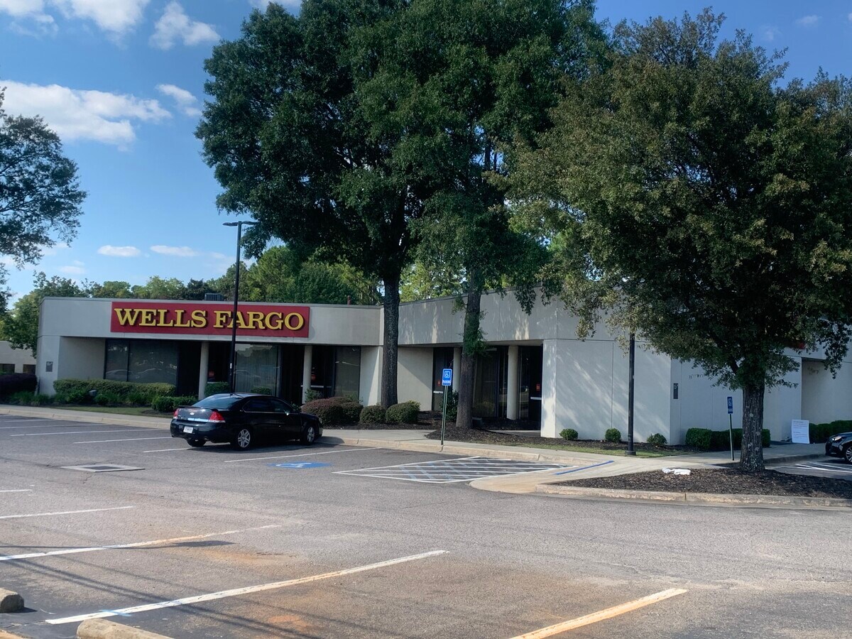 2835 Washington Rd, Augusta, GA 30909