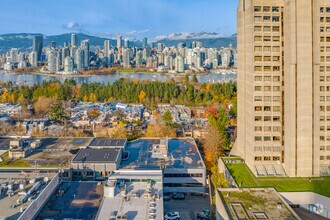 828 W 8th Ave, Vancouver, BC - AERIAL  map view