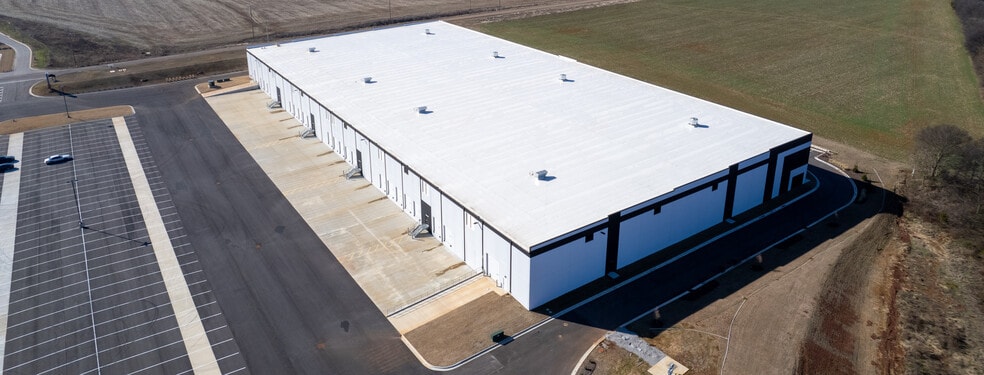 Park 565 portfolio of 2 properties for sale on LoopNet.com - Building Photo - Image 3 of 10