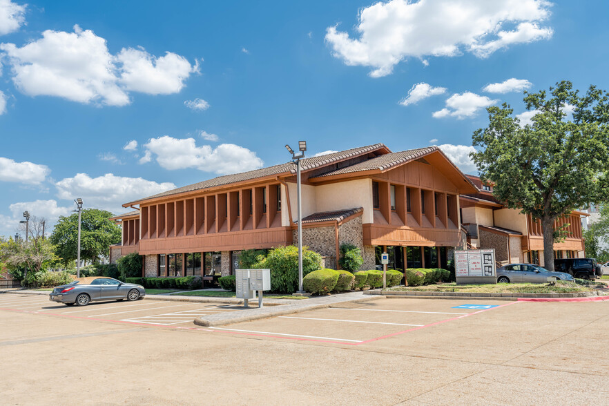 1170 Corporate Dr W, Arlington, TX for lease - Building Photo - Image 2 of 4