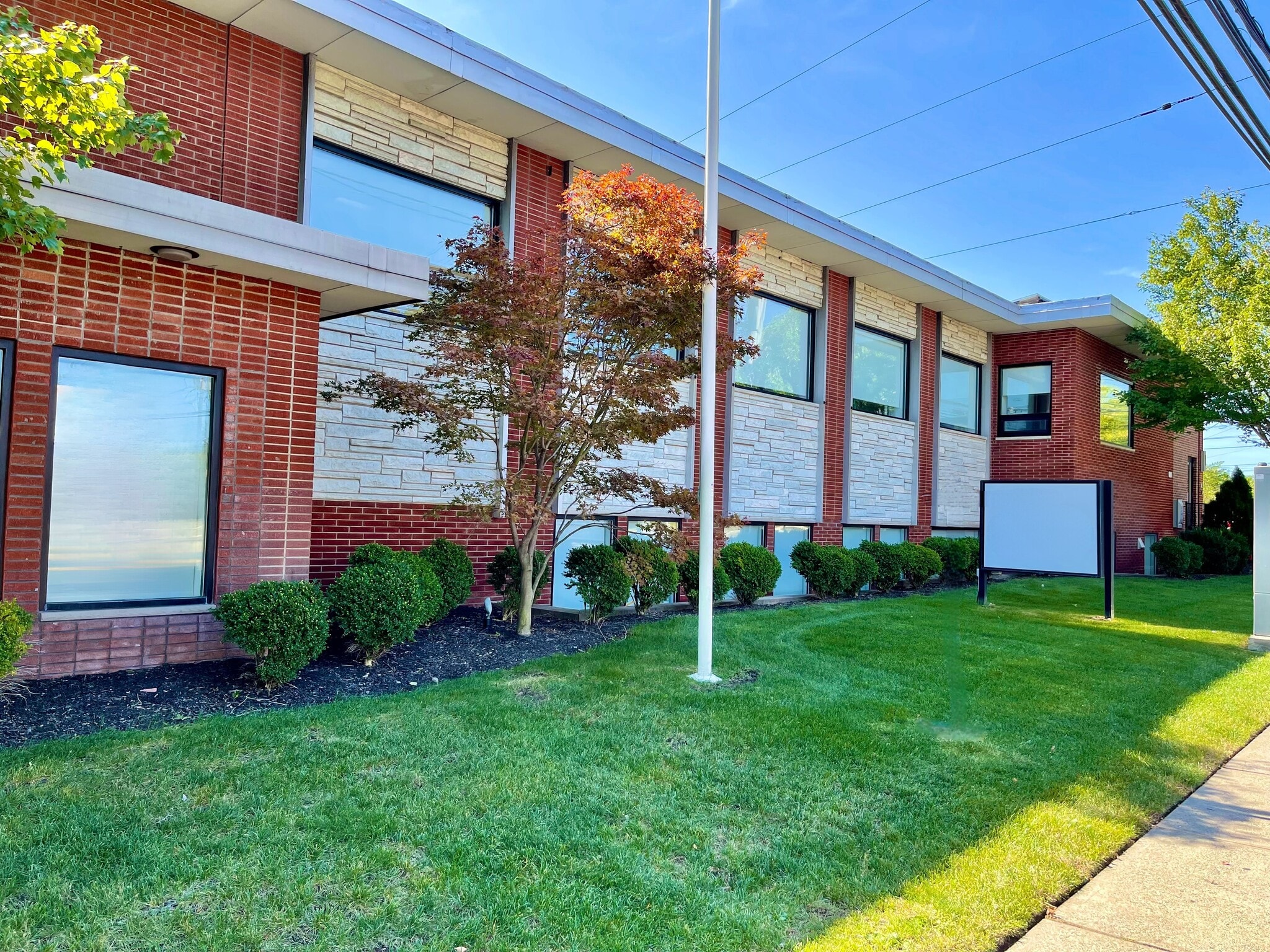18-00 Fair Lawn Ave, Fair Lawn, NJ for lease Building Photo- Image 1 of 25