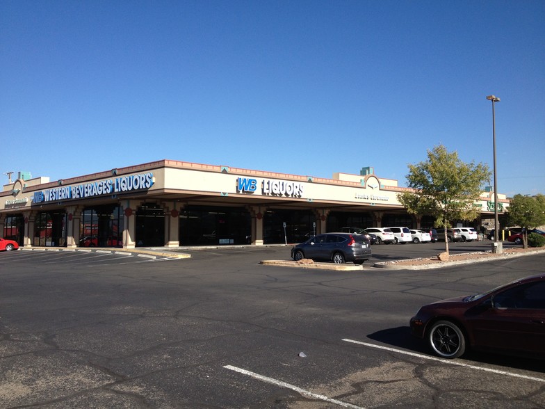 6100 N Mesa St, El Paso, TX for lease - Building Photo - Image 1 of 5