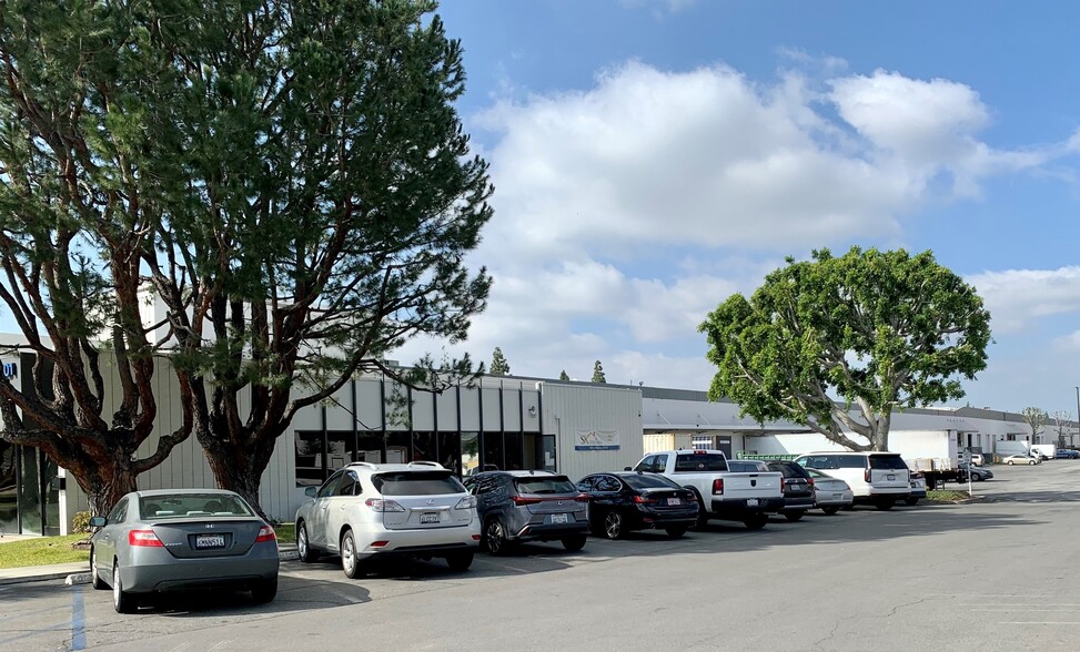 1801 Highland Ave, Duarte, CA for lease - Building Photo - Image 2 of 5